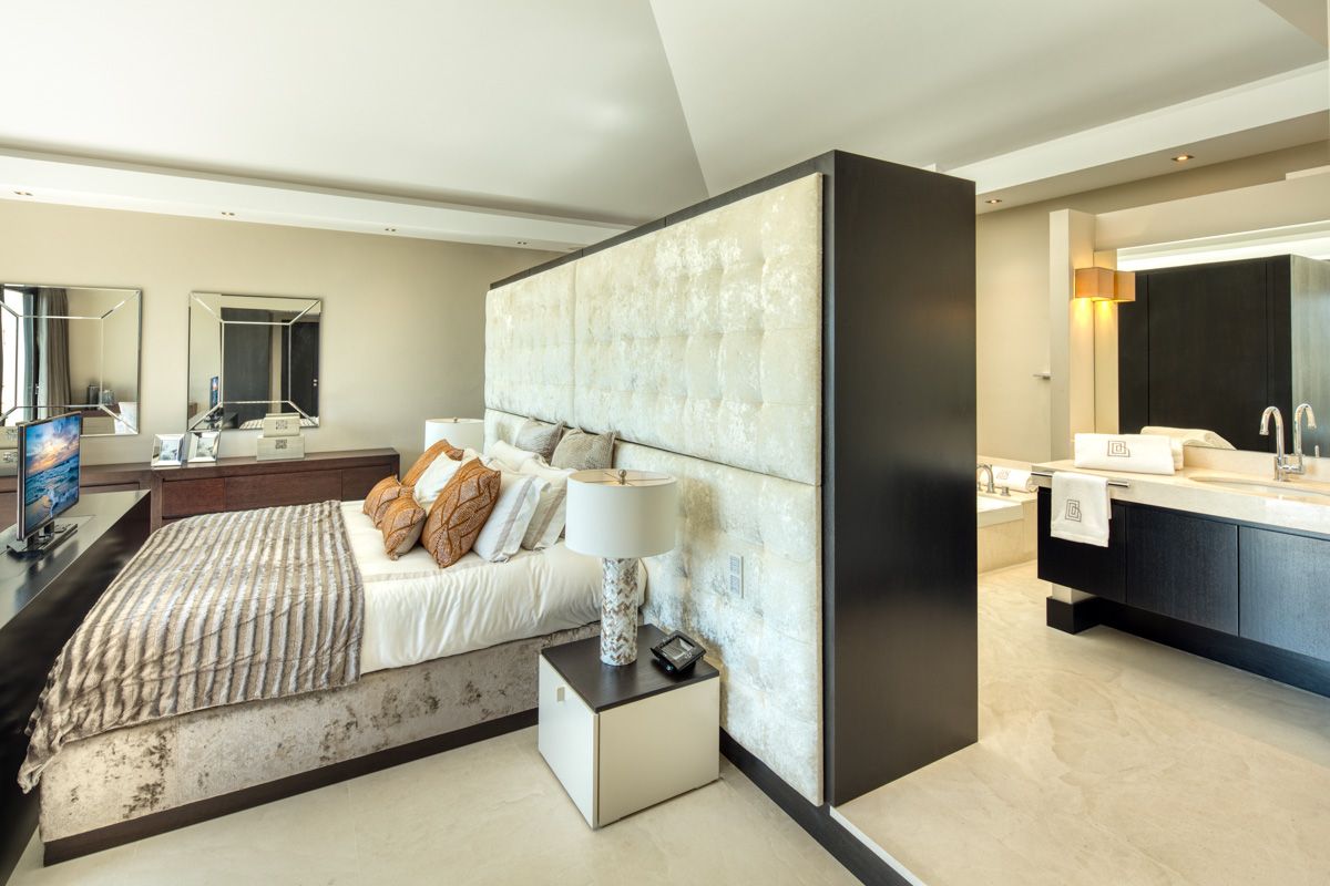 Luxury villas for sale in Nueva Andalucia 